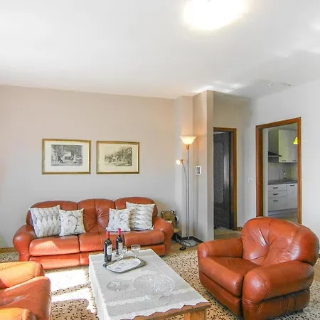 Awesome In Magliano With Kitchen *