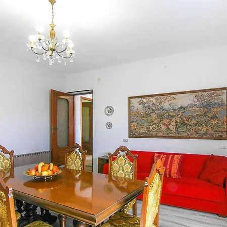 Awesome In Magliano With Kitchen * Magliano in Garfagnana